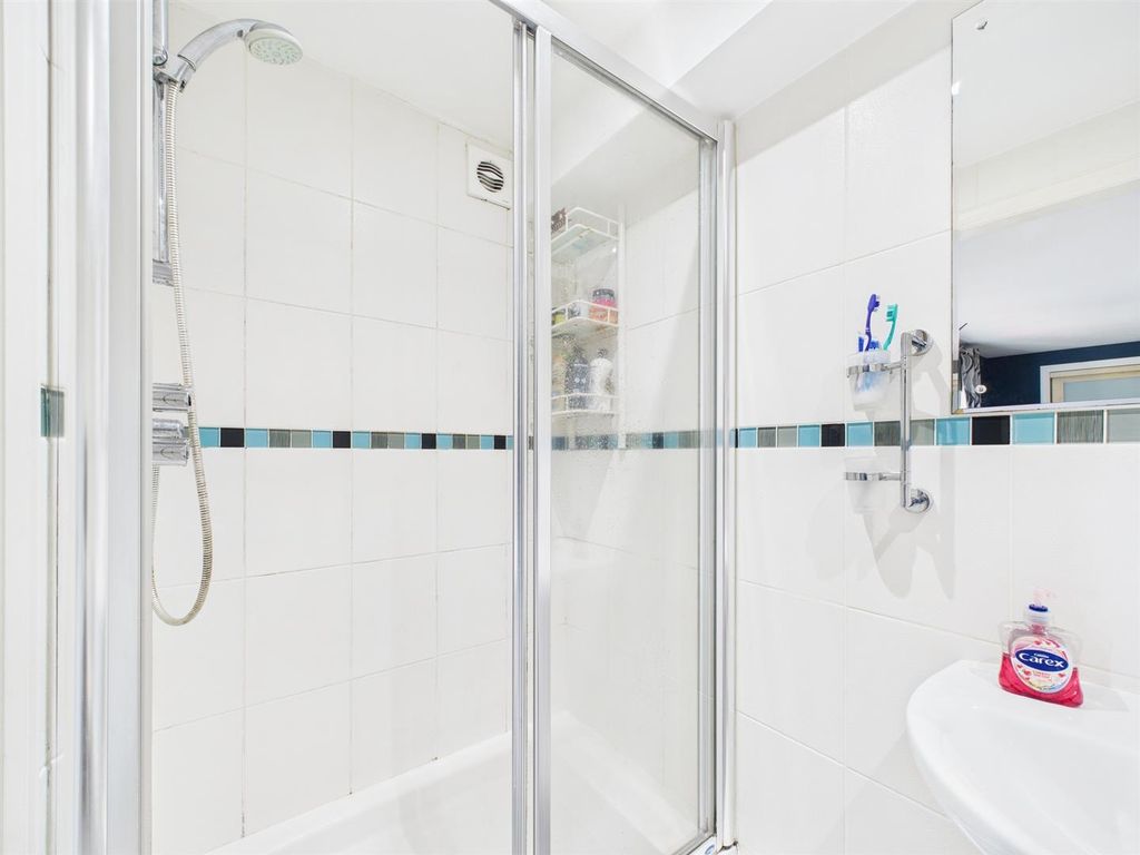 Additional image 10 of 2 bed flat for sale40 Riverside Park, Blairgowrie PH10