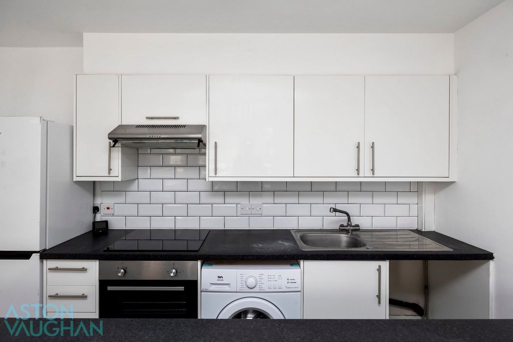 Property photo 3 of 15 4603162