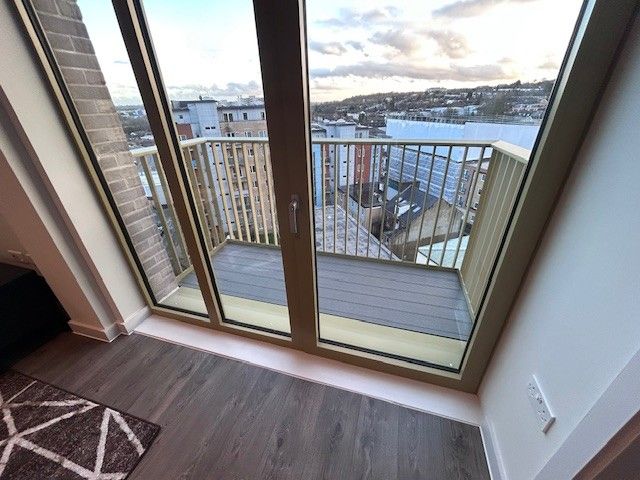 Property photo 2 of 9