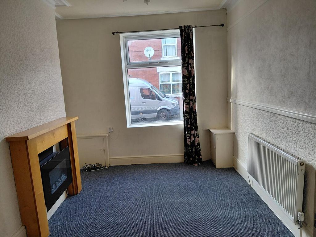 Property photo 2 of 13 Reception Room
