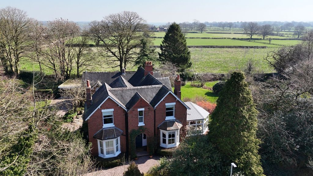 Property photo 1 of 42