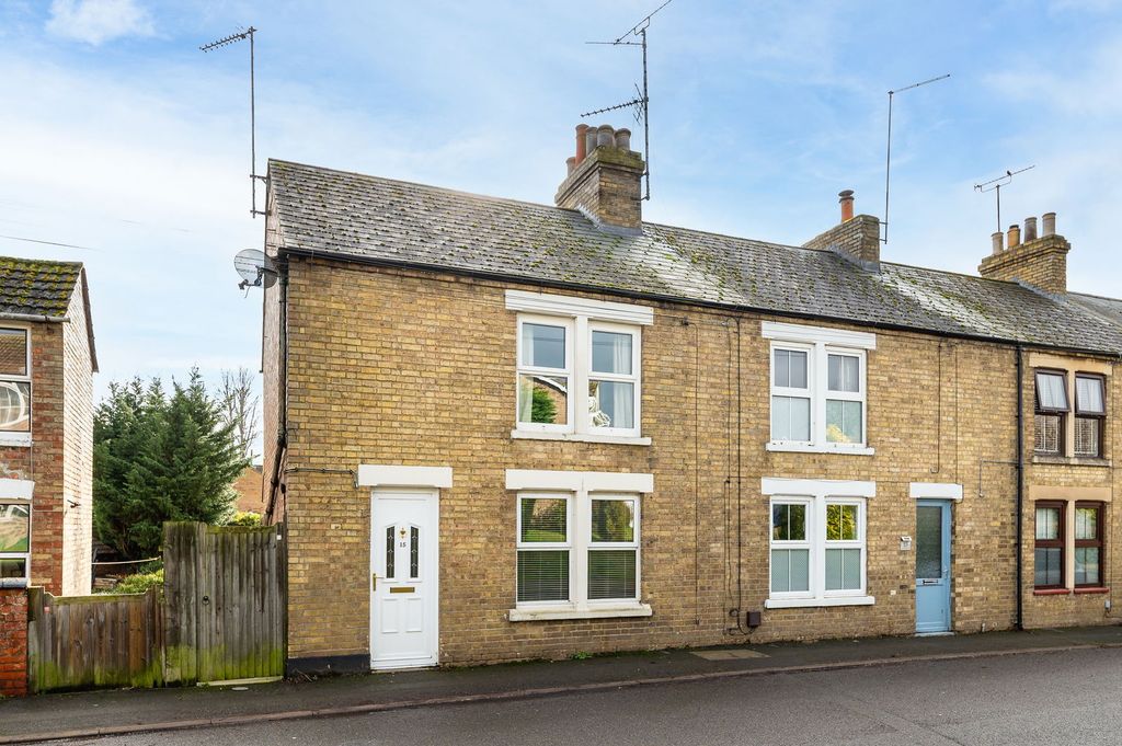 Property photo 1 of 27