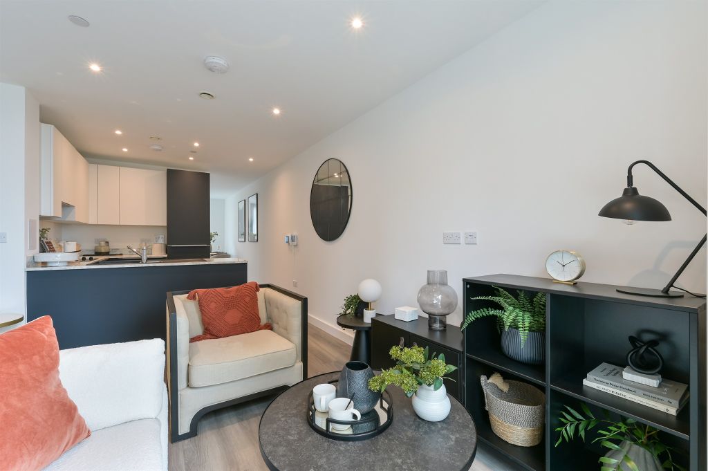 Property photo 3 of 16