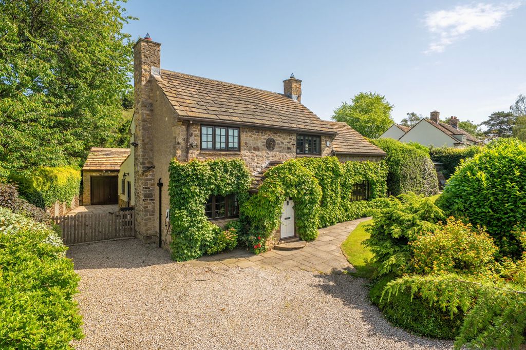 Property photo 1 of 67