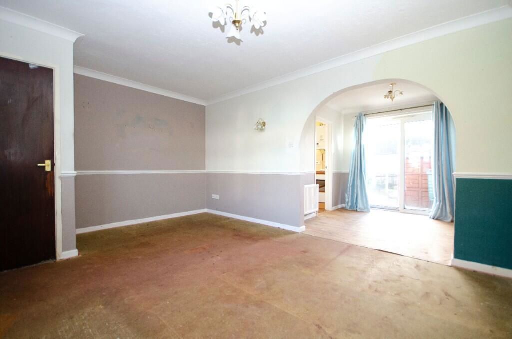 Property photo 3 of 13