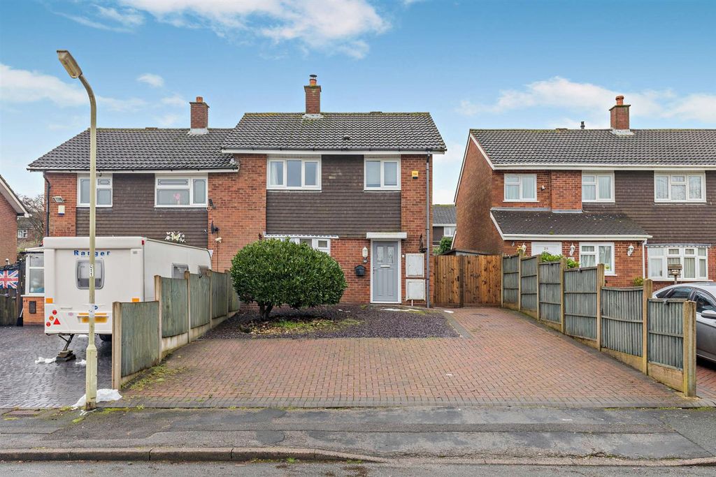 Property photo 1 of 16 8675090-Exterior04-800.Jpg