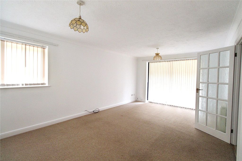 Property photo 2 of 16 Picture No. 04