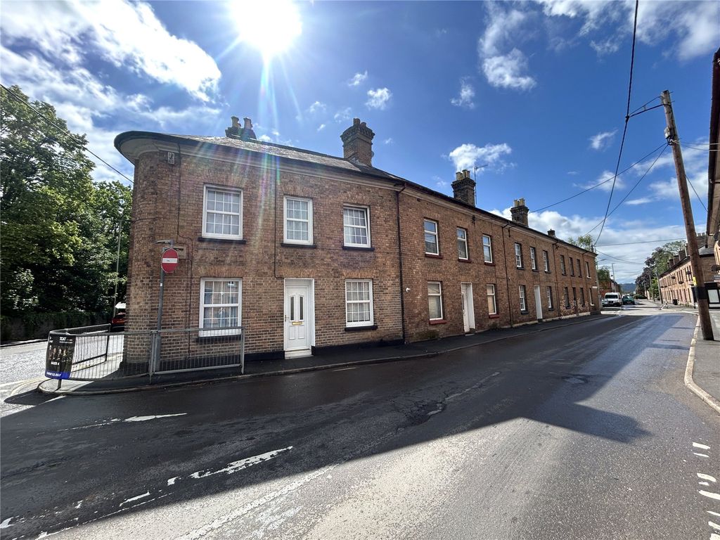 Property photo 1 of 8 1 Church Street