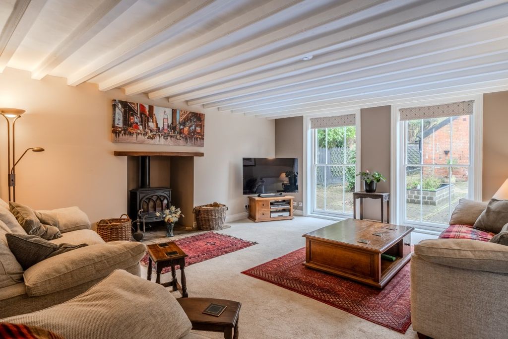 Property photo 3 of 36