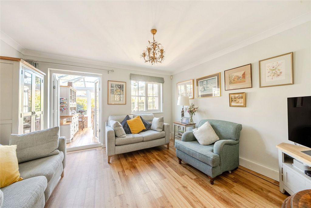 Property photo 3 of 23 Picture No. 34