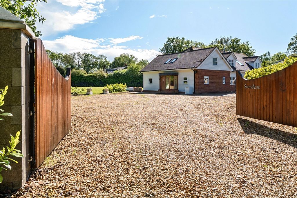 Property photo 1 of 20 Picture No. 01