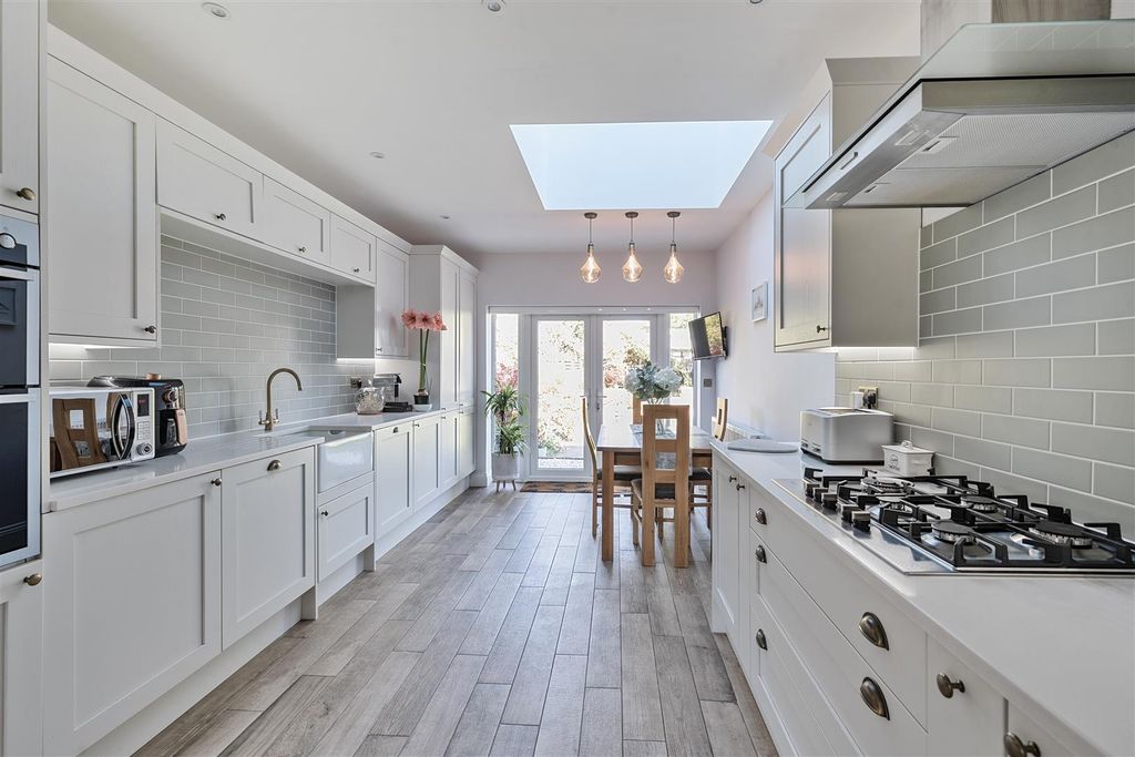 Property photo 1 of 19 1273512 (5).Jpg