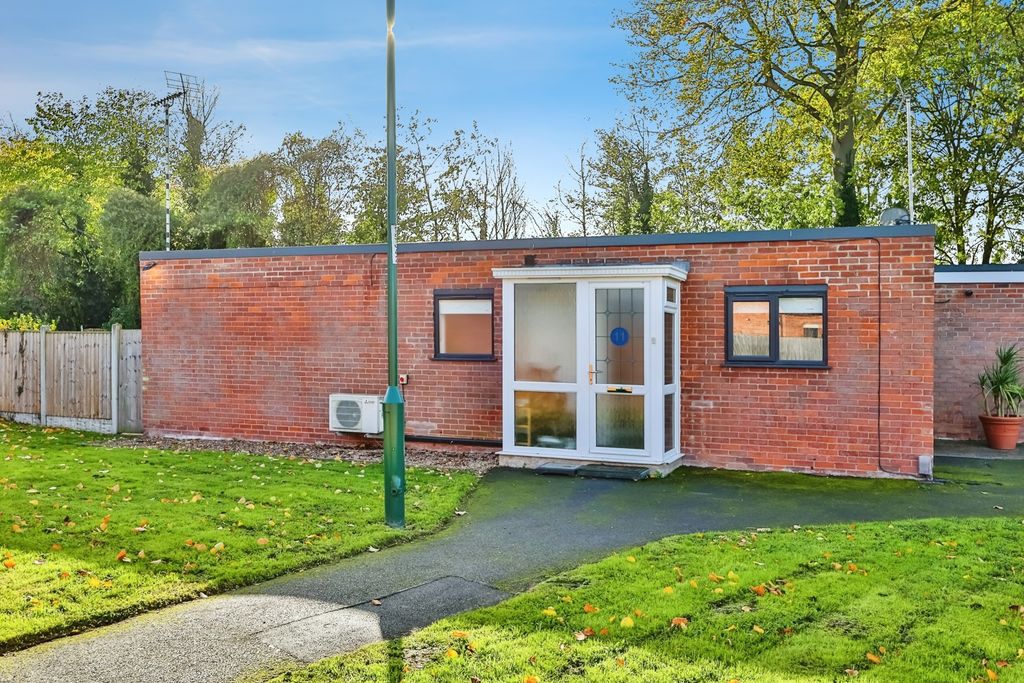 Property photo 1 of 16 Front