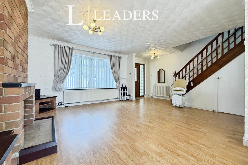 Property photo 2 of 22 Pbox-Img.Jpg