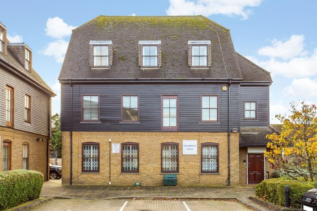 Property photo 1 of 4 P J Careys Construction Ltd 268498 33.Jpg