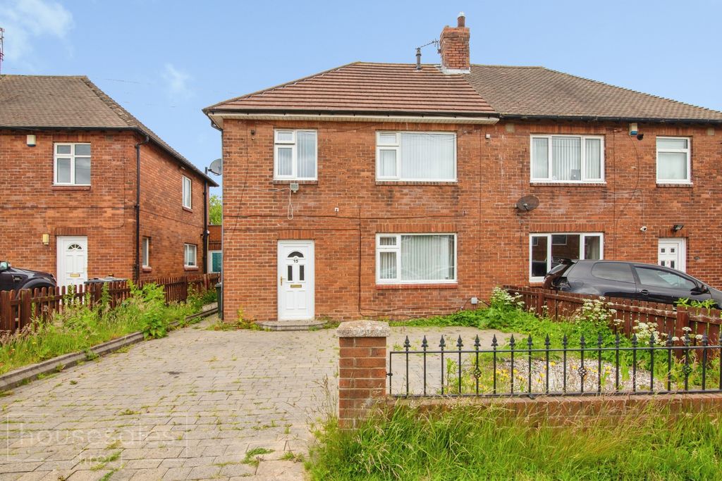 Property photo 1 of 14