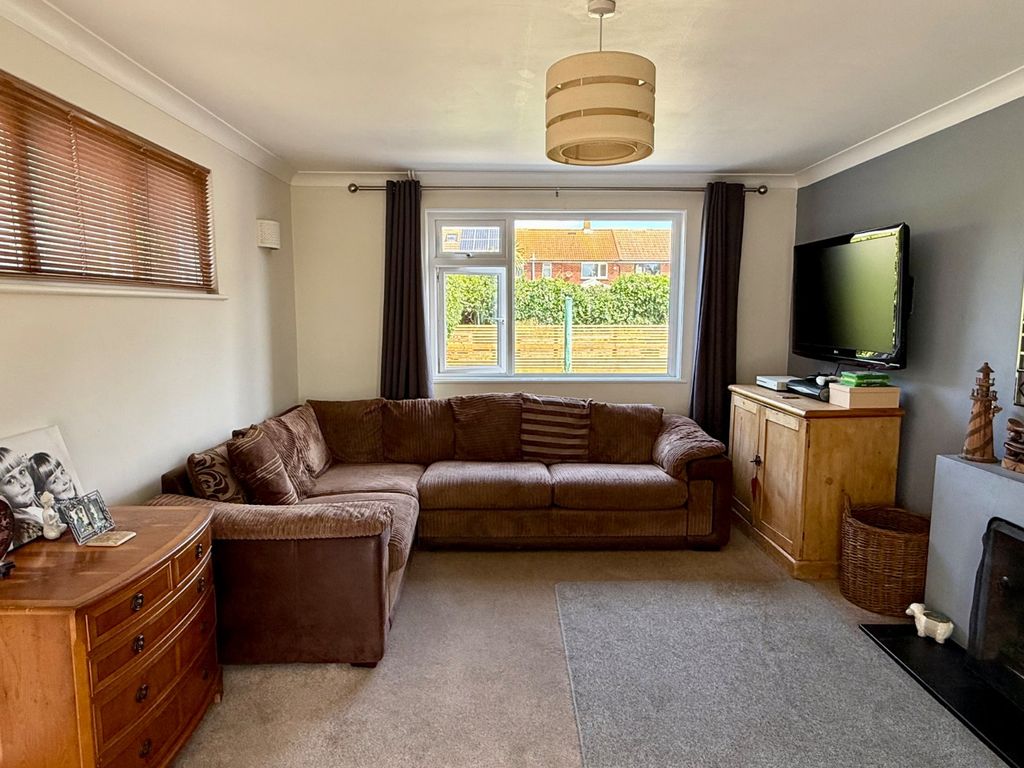 Property photo 2 of 13 Picture No. 11