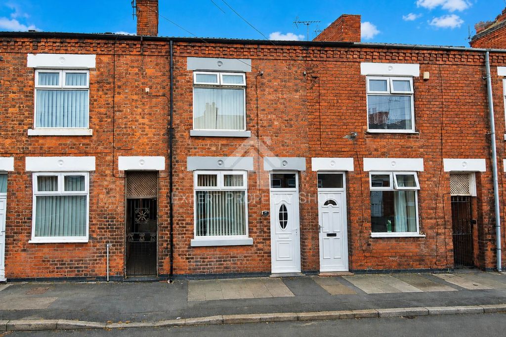 Property photo 1 of 15