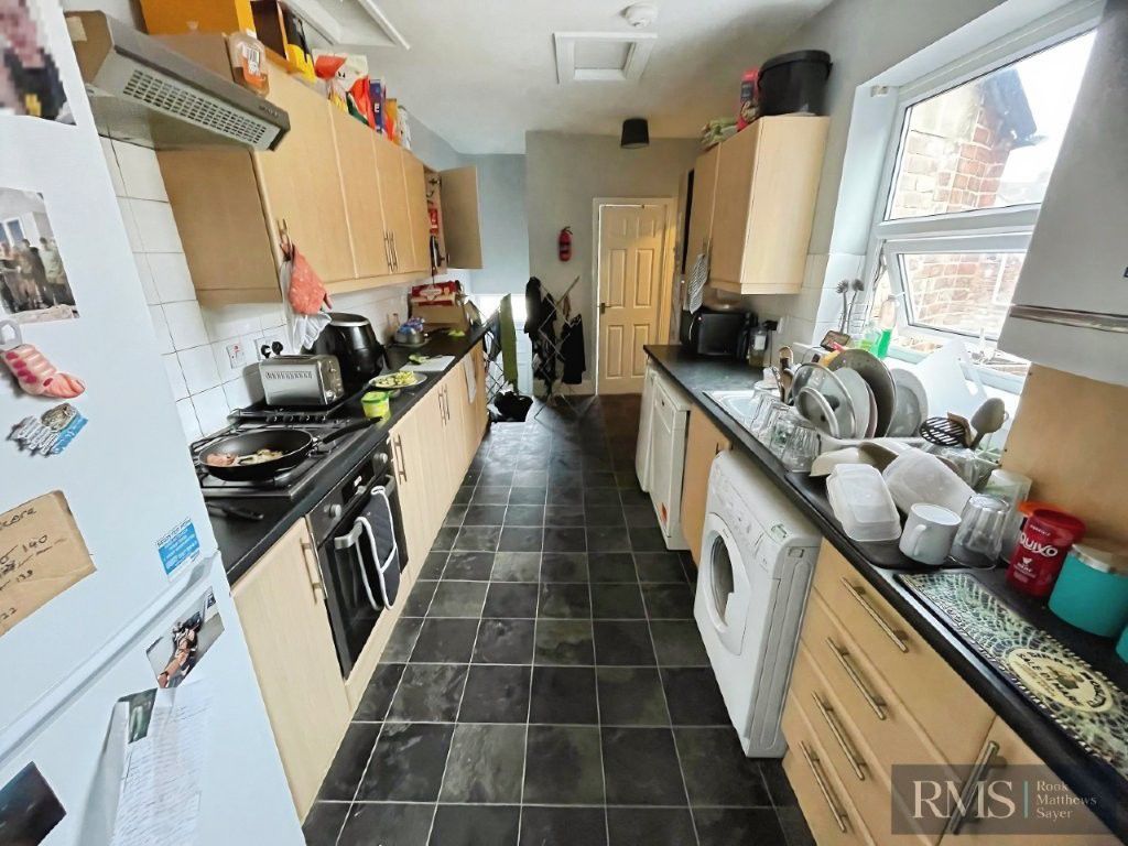 Property photo 2 of 7 Photo 8