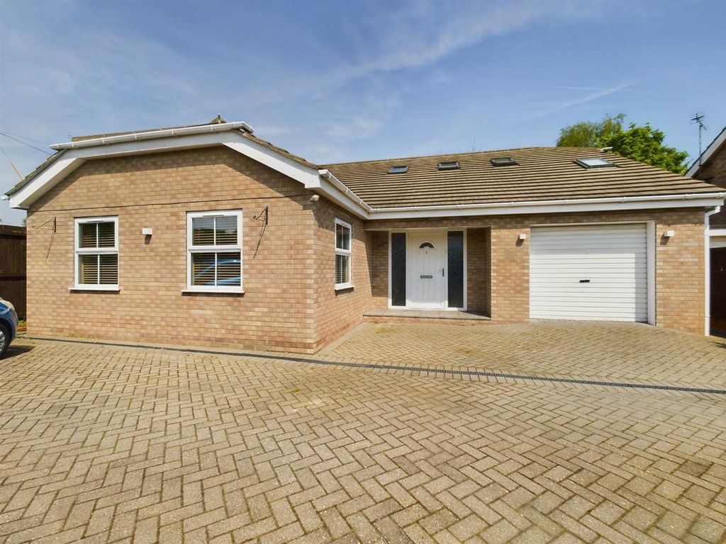 Property photo 1 of 22 Cam01238G0-Pr0270-Still024.Jpg