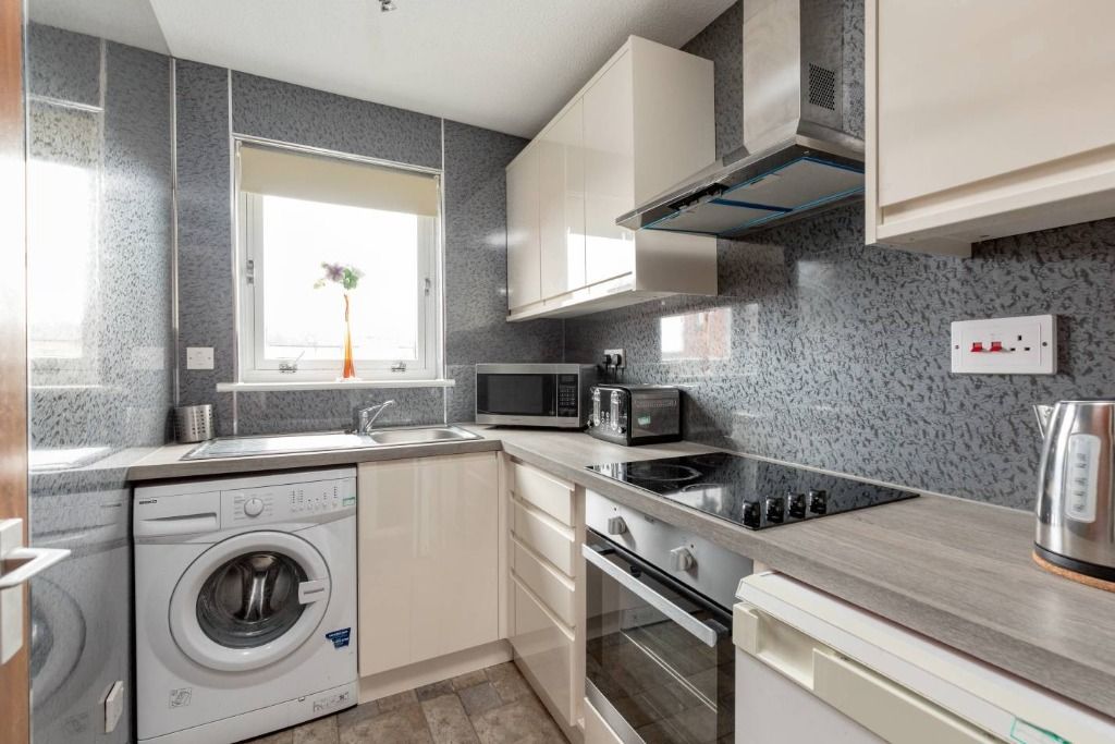 Property photo 3 of 10 Photo 3