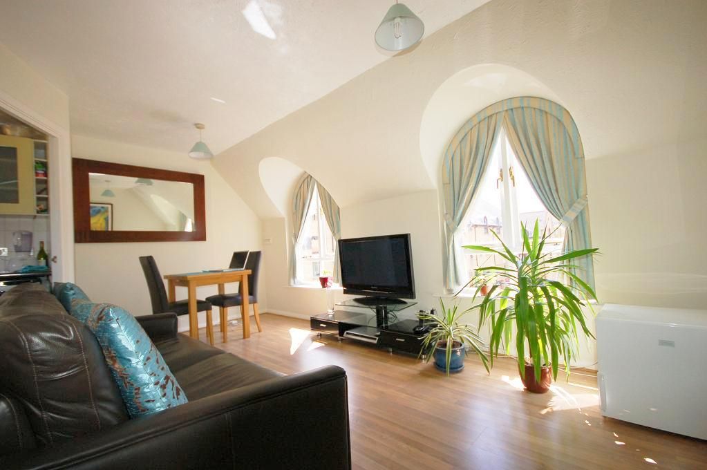 Property photo 1 of 4