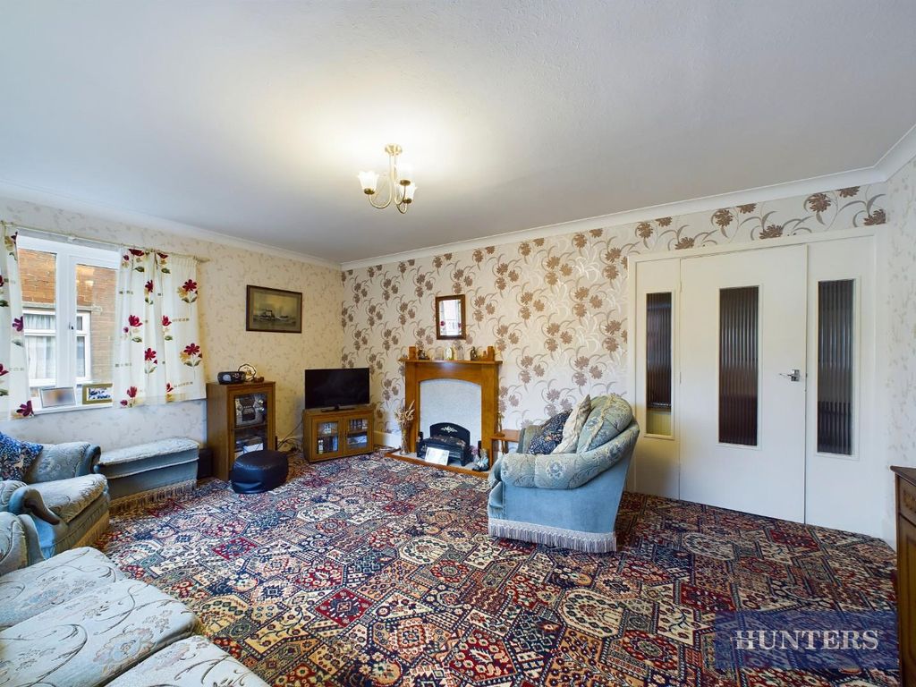 Property photo 3 of 16 Cam01994G0-Pr0310-Still002.Jpg