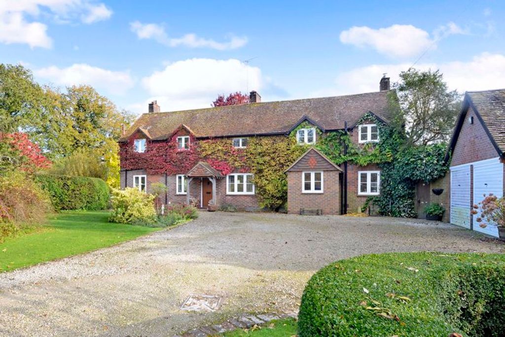 Property photo 1 of 18 Photo 25