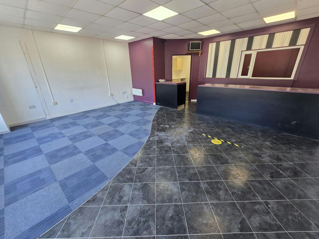 Property photo 3 of 8 Shop Floor