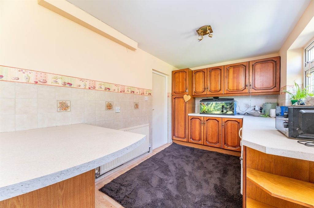 Additional image 10 of 4 bed property for saleSt. Davids Road, Otley LS21