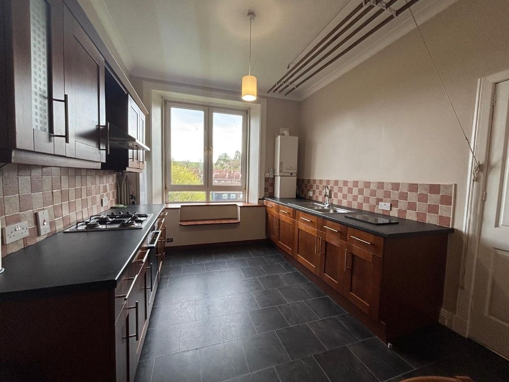 Property photo 2 of 14 Photo 2