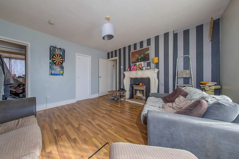 Property photo 2 of 19