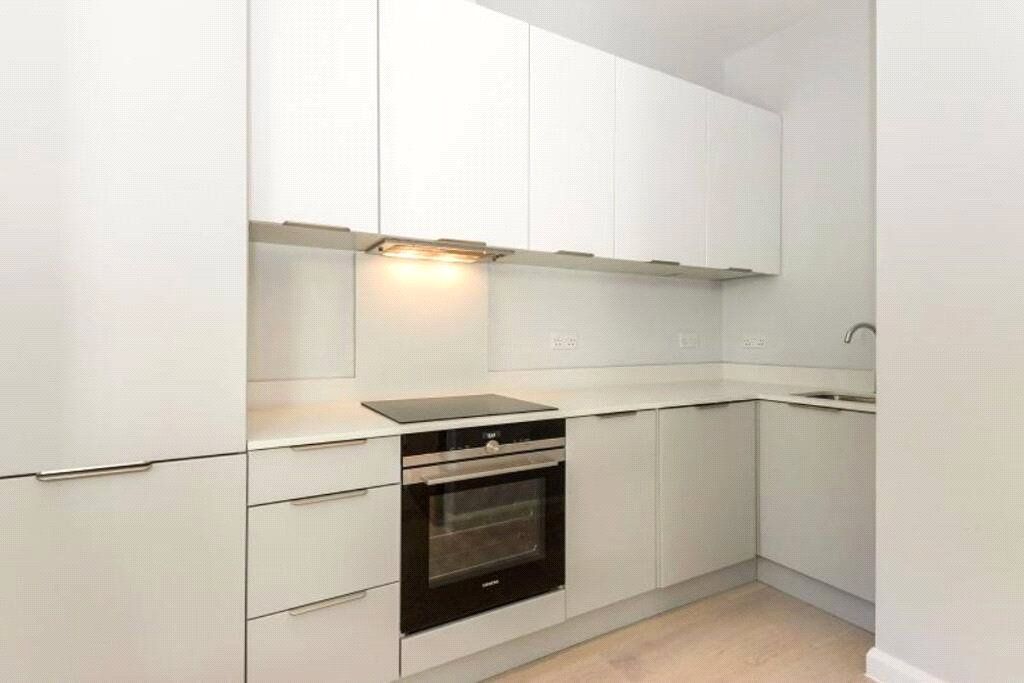 Property photo 2 of 8 Kitchen