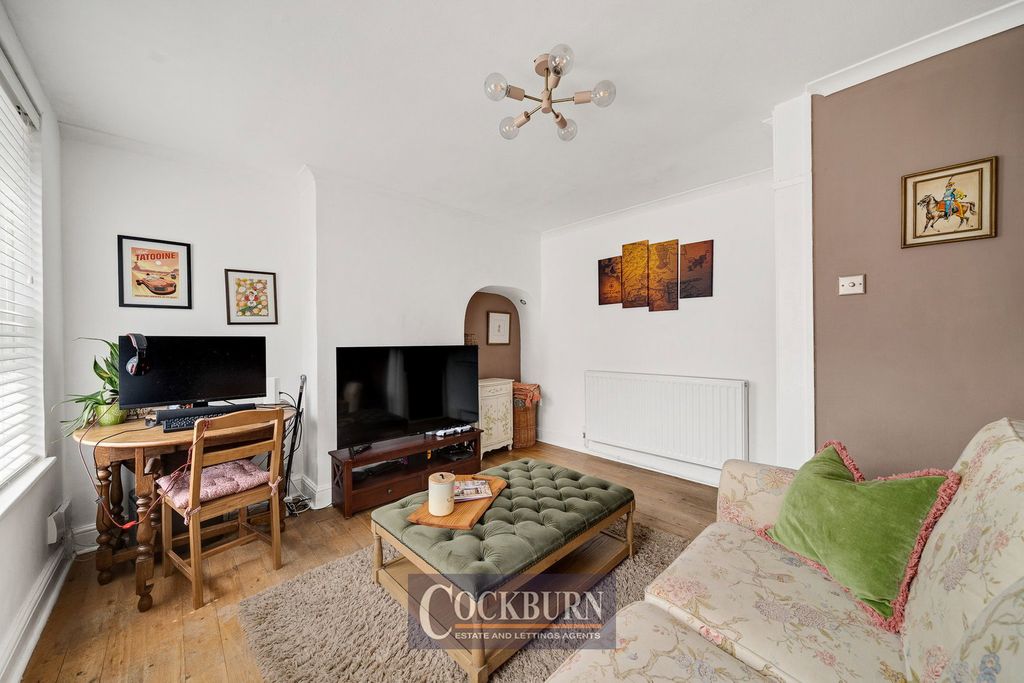 Property photo 3 of 21