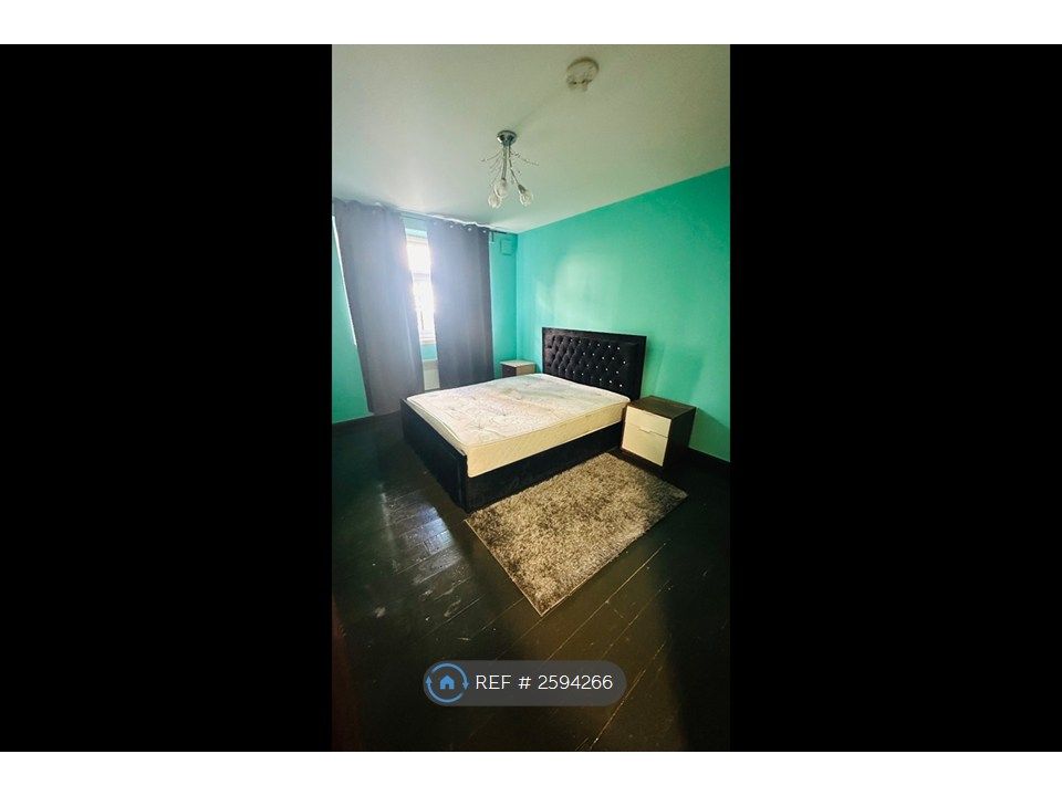 Property photo 3 of 4