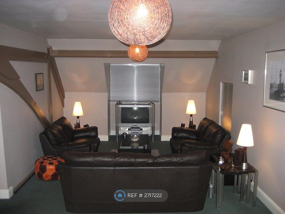 Property photo 3 of 21