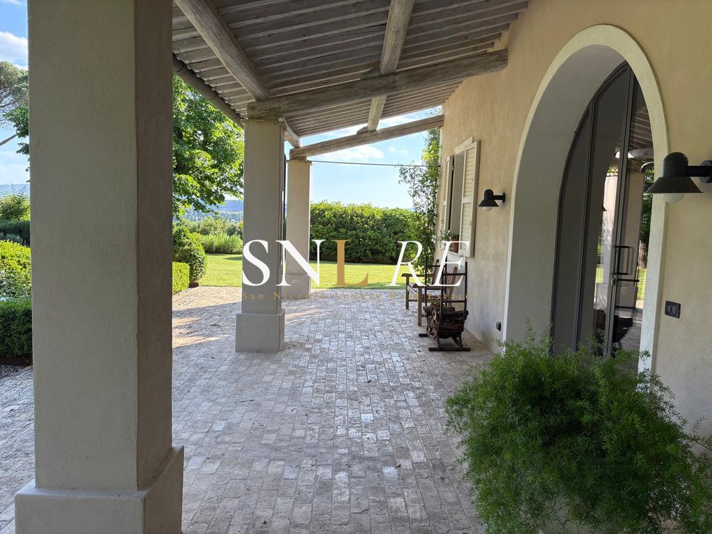 Property photo 3 of 31