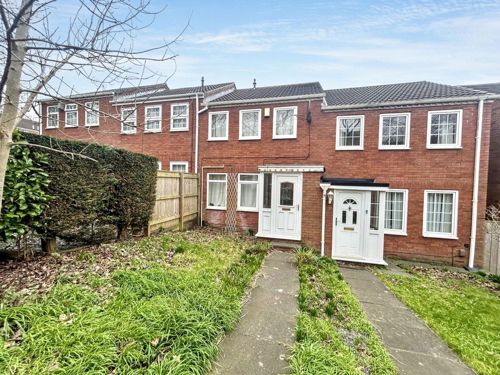 Property photo 1 of 2