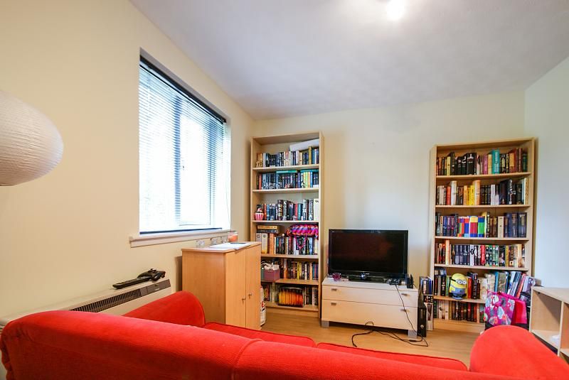 Property photo 2 of 9 1
