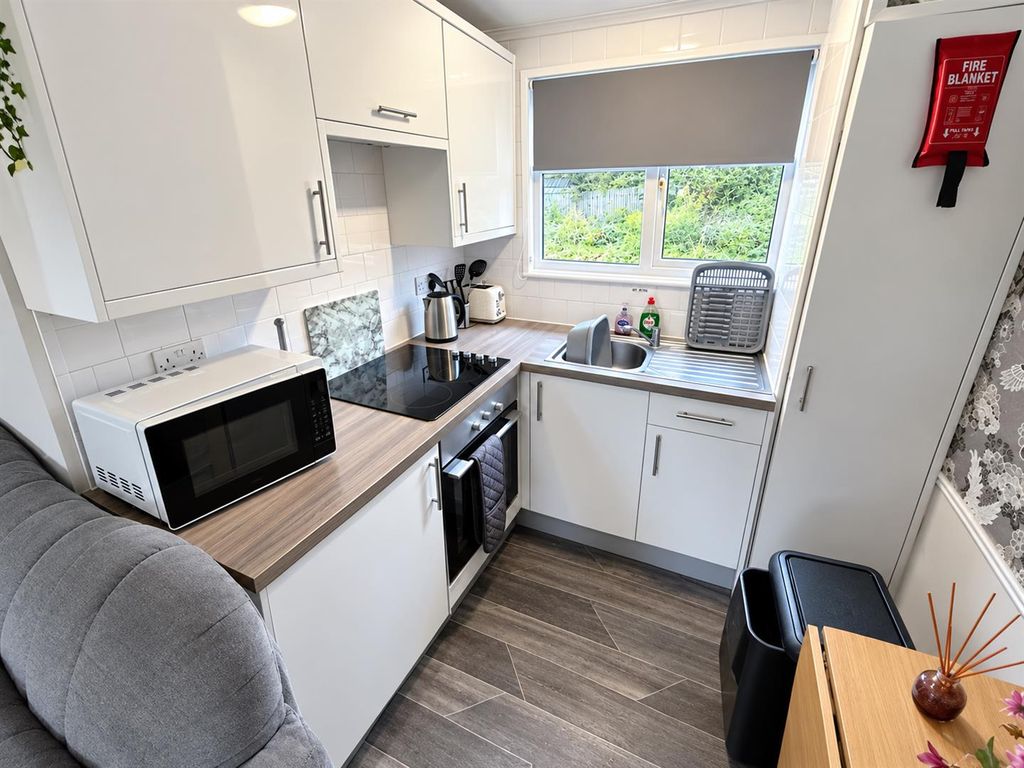 Property photo 3 of 8 Open Plan Kitchen/Living Room