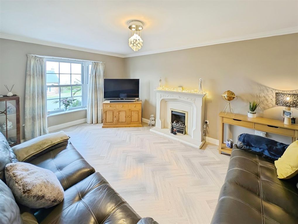 Property photo 3 of 46 52c1981B-4U0Tvev9Ou-Pemmupyjqrg.Jpg