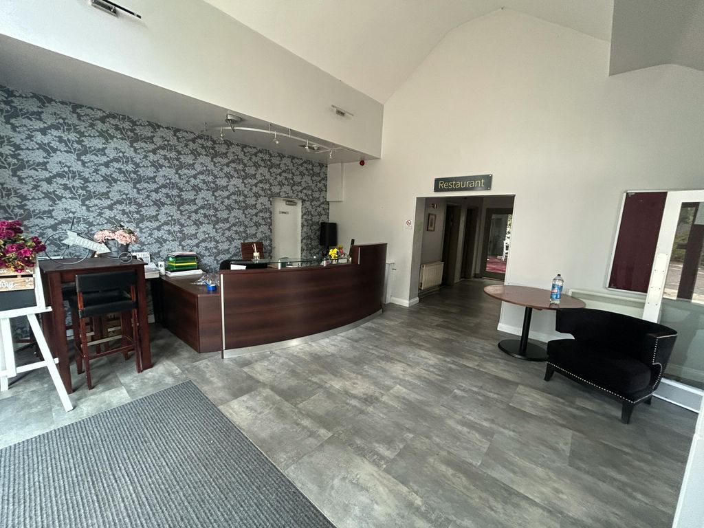 Property photo 3 of 11 Img_4870.Jpg