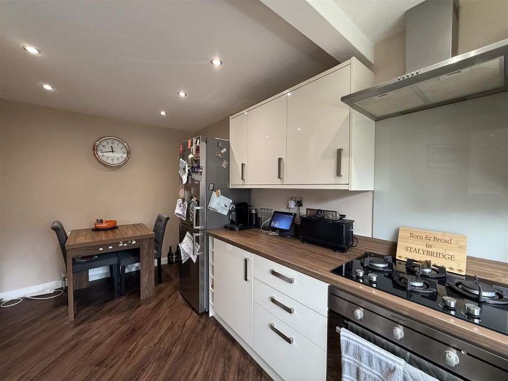 Property photo 3 of 14 Img_0022.Jpeg