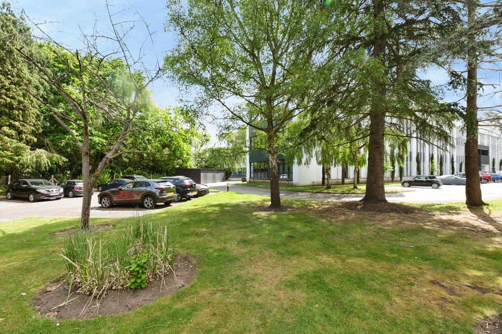 Property photo 3 of 12 Pbox-Img.Jpg