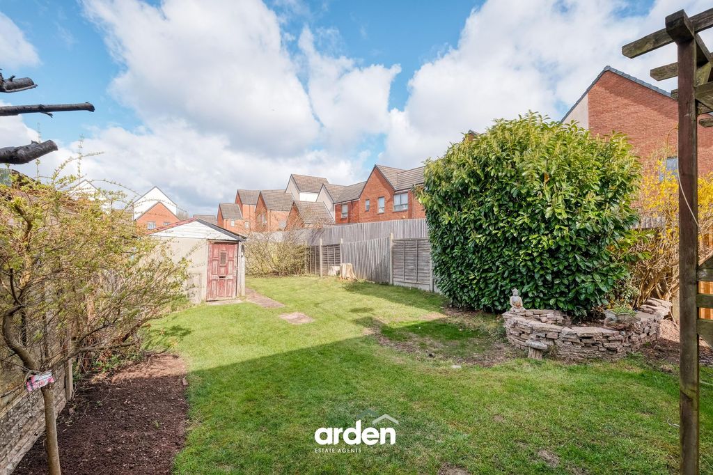 Property photo 3 of 13