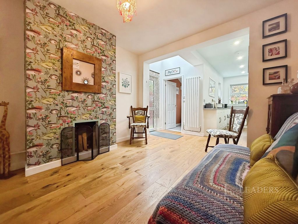 Property photo 3 of 10 Dining Area