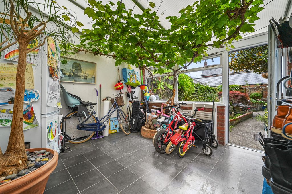 Property photo 3 of 27 Pt-Ja-141Barrackst-17