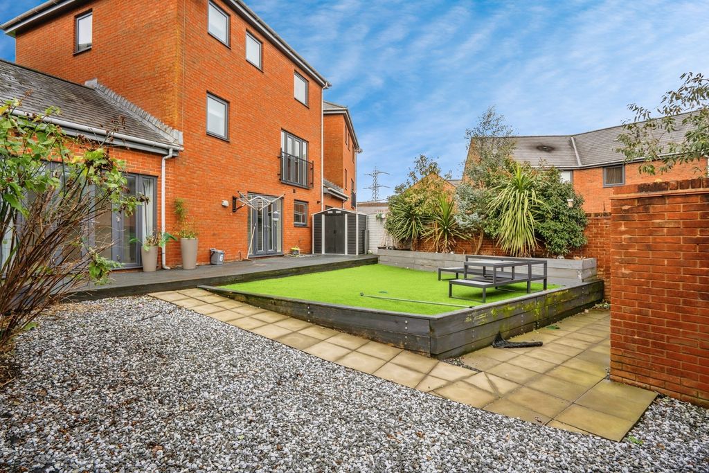 Property photo 2 of 14 Pbox-Img.Jpg