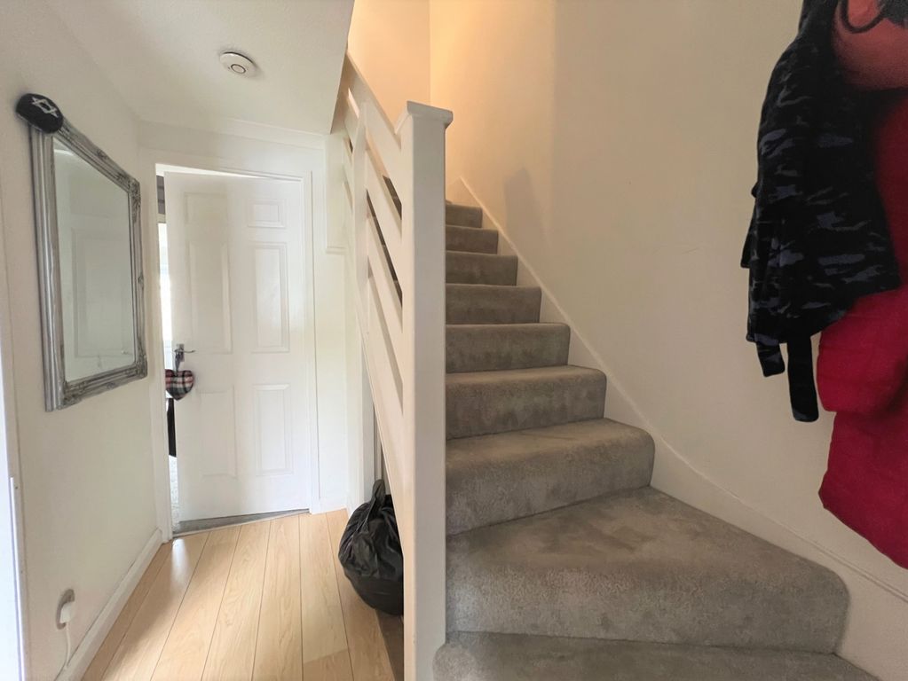 Property photo 3 of 10 Living Room