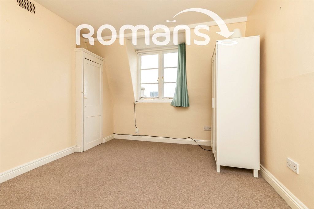 Property photo 3 of 10 Picture No. 01